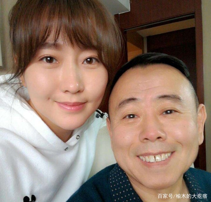 潘长江女儿潘阳30岁嫁给石磊成总裁夫人,如今过得怎么样?