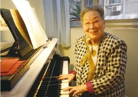 郎毓秀的社会评价