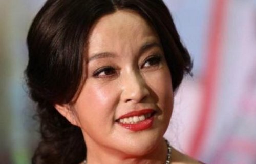 刘晓庆坐过几次牢 都是什么原因啊