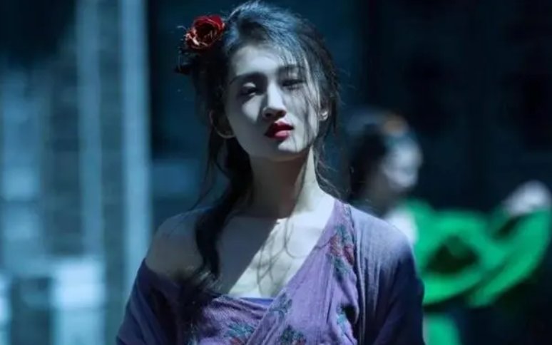 满江红琴瑶扮演者