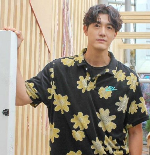 李己雨九月与年下圈外人结婚，准新娘美貌人品兼备，二人是如何相识的？