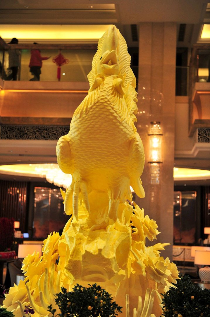 玉兔呈祥！的下联！