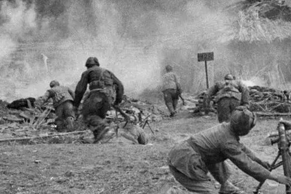 谁是最可爱的人的背景是什么？