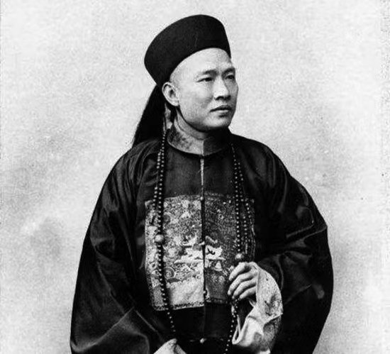 推崇备至的意思