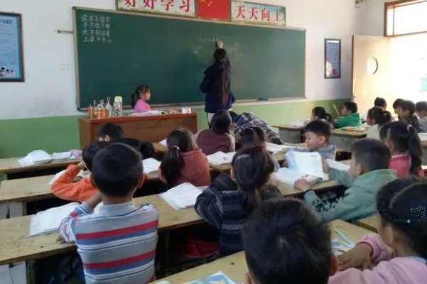 目字加一笔变新字