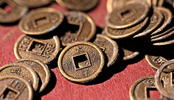 请问古代一万贯铜钱相当于现在多少钱?（依据购买力计算）