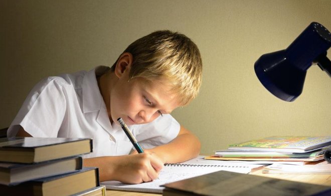 两个词之间可以用顿号吗