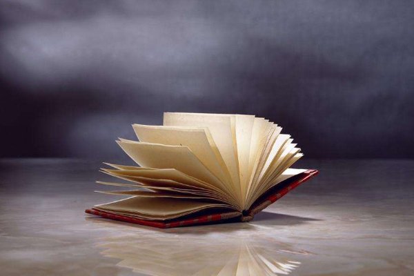 为什么书籍中总会有前言，是从古代流传下来的书写习惯吗？