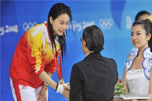 “跳水皇后”郭晶晶，退役后每个月可以领到多少退休金呢？