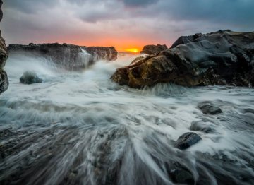 山崩地裂的崩怎么组词