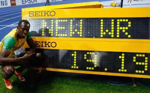 男子200米世界纪录是多少