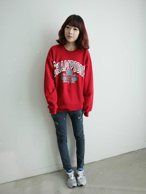 她是谁？？？？？详细点