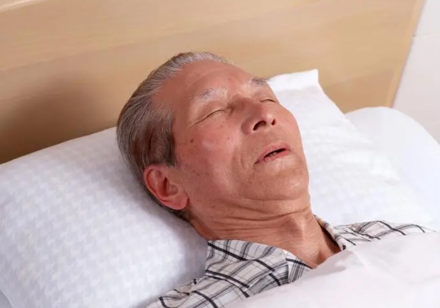 病魔缠身的意思