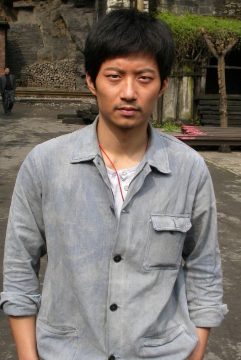 红泥屋的剧情简介