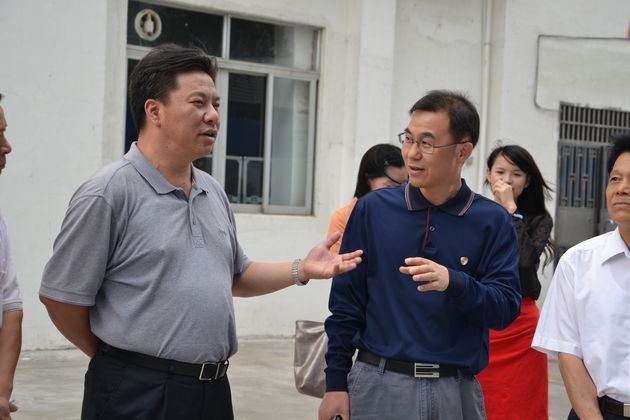 广东省新闻出版局的内设机构