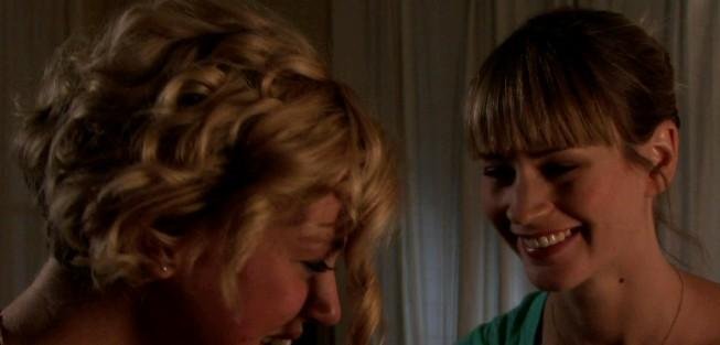 麻烦中的女人的剧情简介