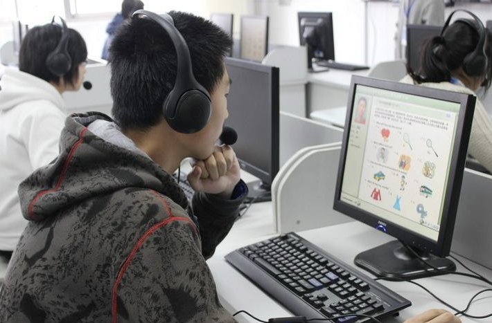 四六级考试调频是多少啊？