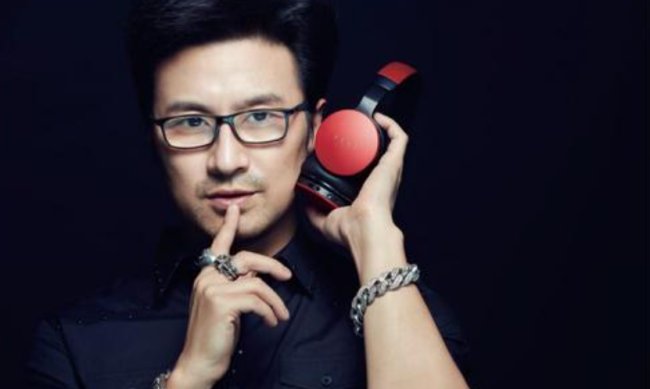 《飞得更高》歌词是什么？