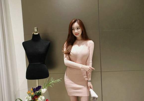 金惠美手写道歉信，你觉得她应不应该退出娱乐圈？