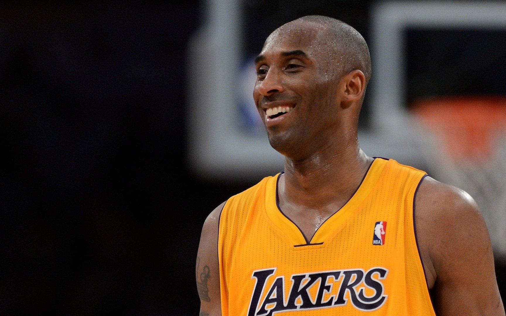 科比为什么不跳伞