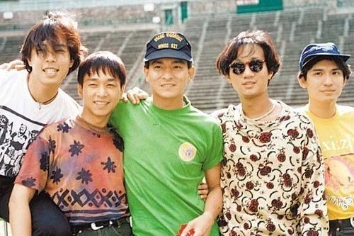 兄弟阋于墙而外御其辱是什么意思