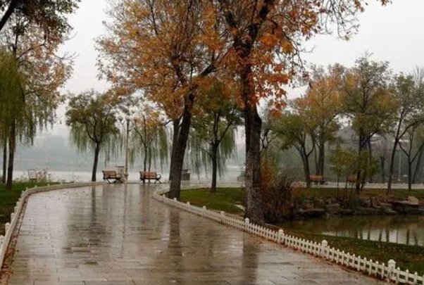 秋雨绵绵的拼音