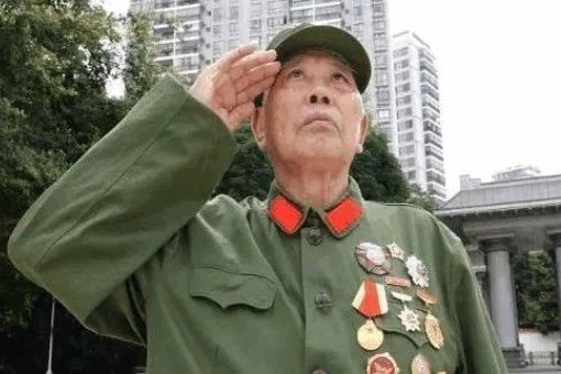 至今为止，共和国勋章的获得者有些谁？