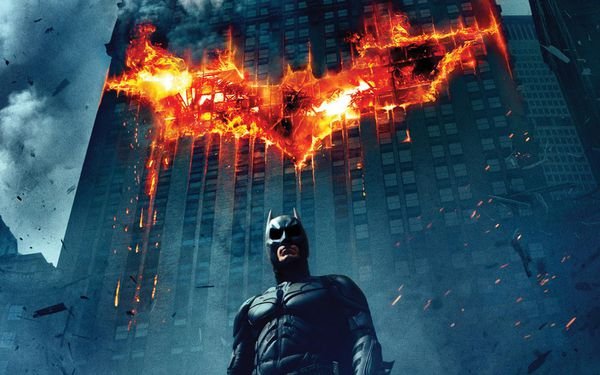 蝙蝠侠黑暗骑士崛起中 米兰达的为什么要炸掉哥谭市？/