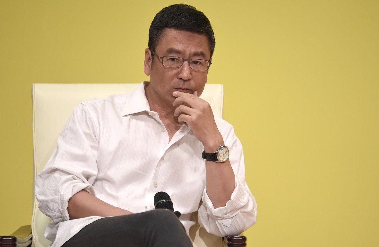 央视主持人白岩松简介