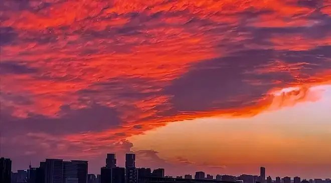 天空变红了是什么征兆