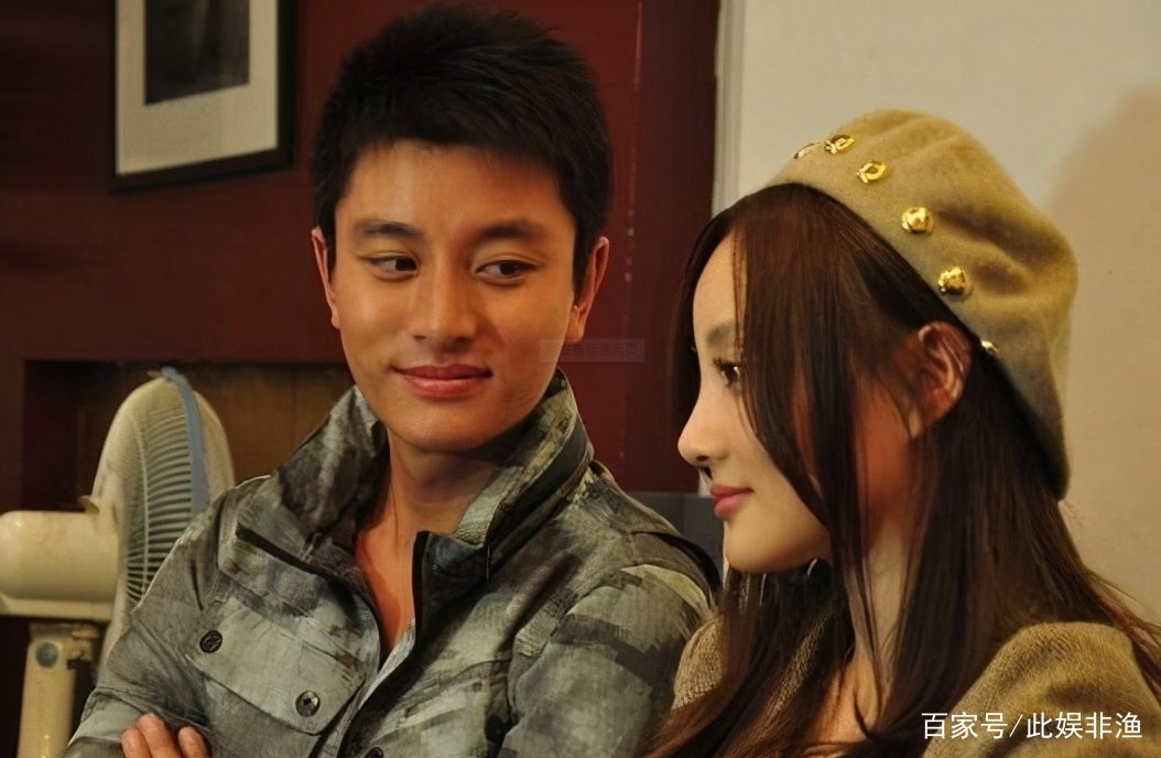 李小璐首次回应与贾乃亮复婚的传闻，我和女儿很幸福，是哀莫大于心死了吗？