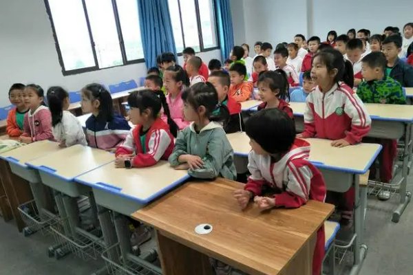 名扬四海成语意思解释