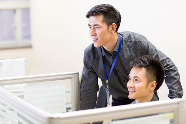 工作任务多种多样，遇到无法完成任务的时候，如何回复领导？