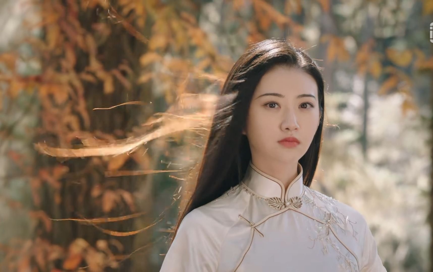 《司藤》中，白英杀了司藤之后为什么又要复活他？