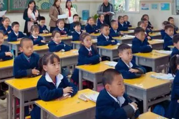 用传颂造句小学生