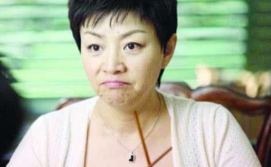 如何看待北京人艺回应表示宋丹丹退休并不意味着不演出了，该演出还会演出？