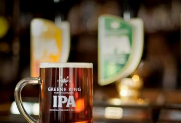 李嘉诚430亿买下的英国酒吧裁员了？