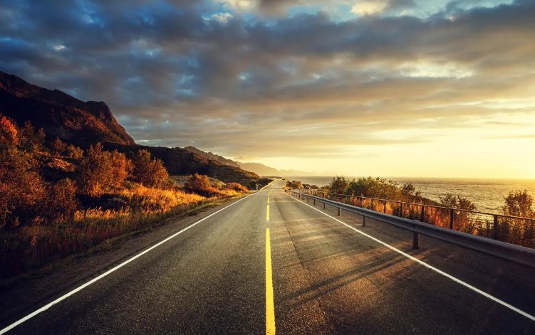 正确的政治路线要靠正确的