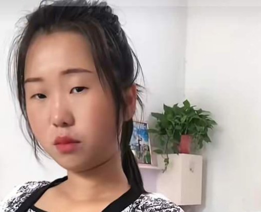 姐姐难产离世，妹妹与姐夫重组家庭，事件的背后有着怎样的故事？