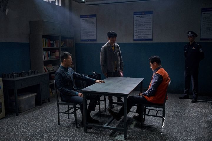 播放量超16亿，《扫黑风暴》遭全集泄露，到底是哪个环节有鬼？