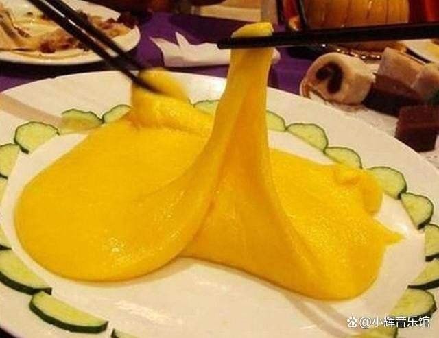 美食博主教赶海博主做“三不沾”，究竟什么是三不沾？