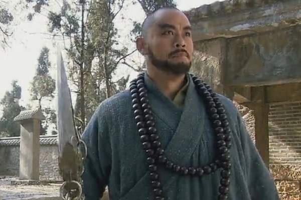 鲁智深，杨志，和曹政明明可以荡平二龙山，为何要智取？