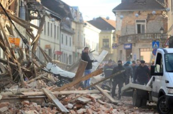 克罗地亚震中地区诞生该国2021年首个新生儿,为何此地频繁地震?