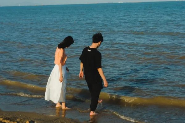 大学生应该树立怎样的恋爱观、婚姻观？