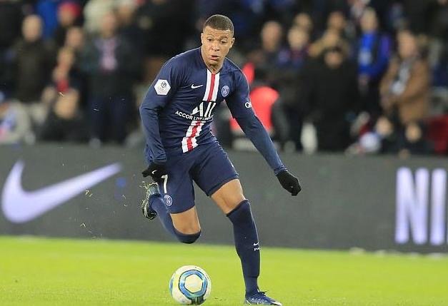 姆巴佩大四喜，法国队提前晋级，如何评价这场比赛？