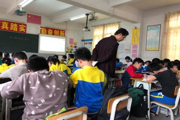 微的拼音组词笔画部首