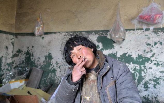 昆仑女神杨丽的真实来历