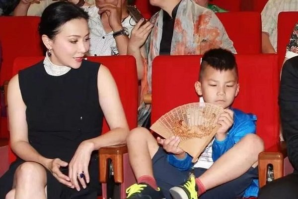 宝宝要认干妈，认干爸需要准备什么？