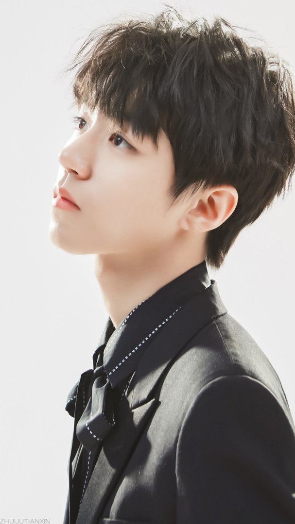 男生长得秀气怎么办？