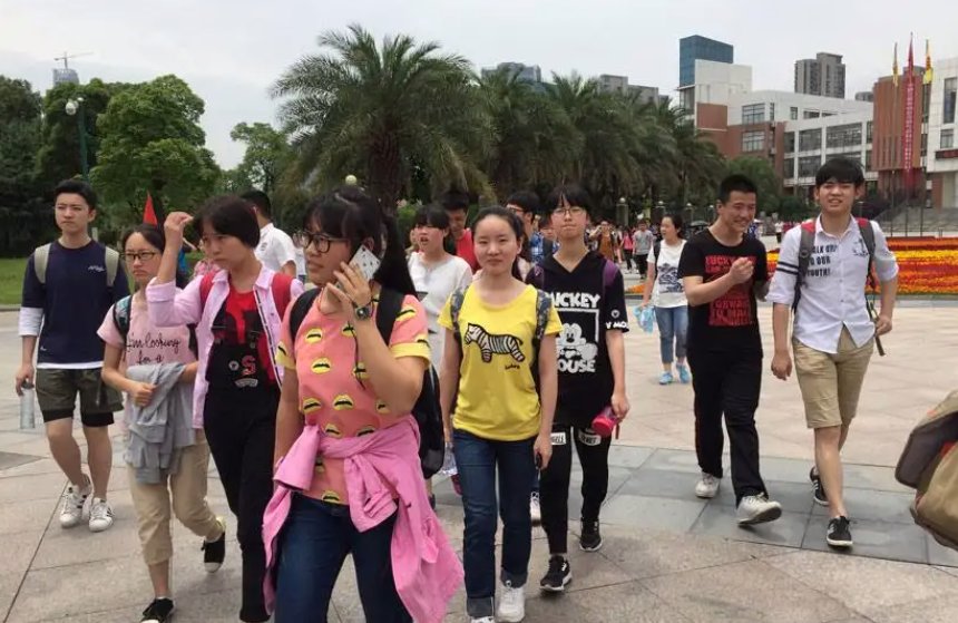 江西高考23号几点出分